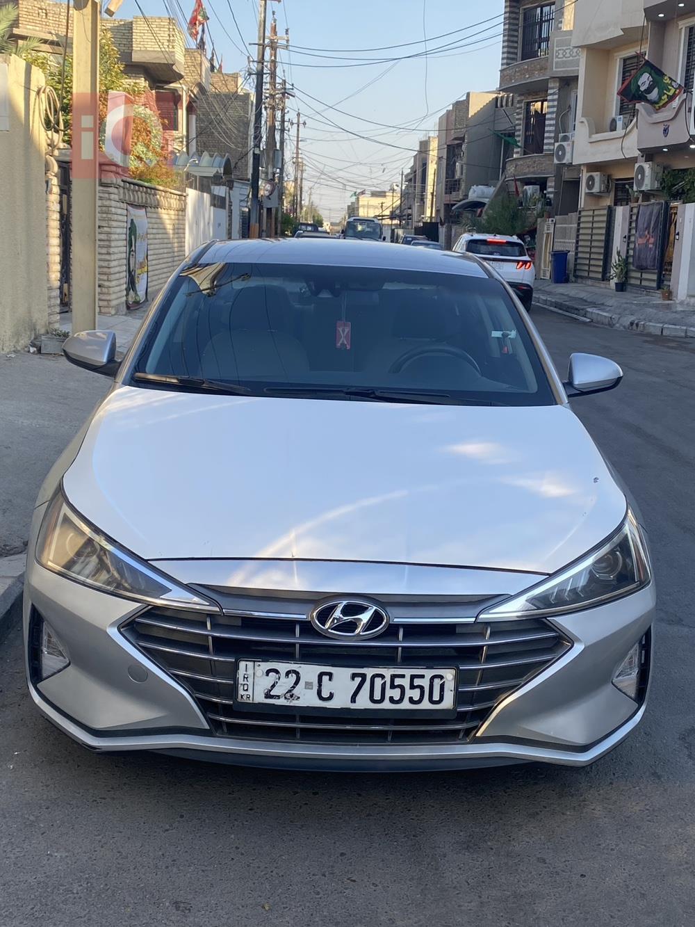 هیوندای ئەلەنترا